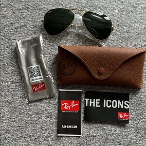 Ray-Ban Aviator Sunglasses with Case RB3025 BRAND NEW
